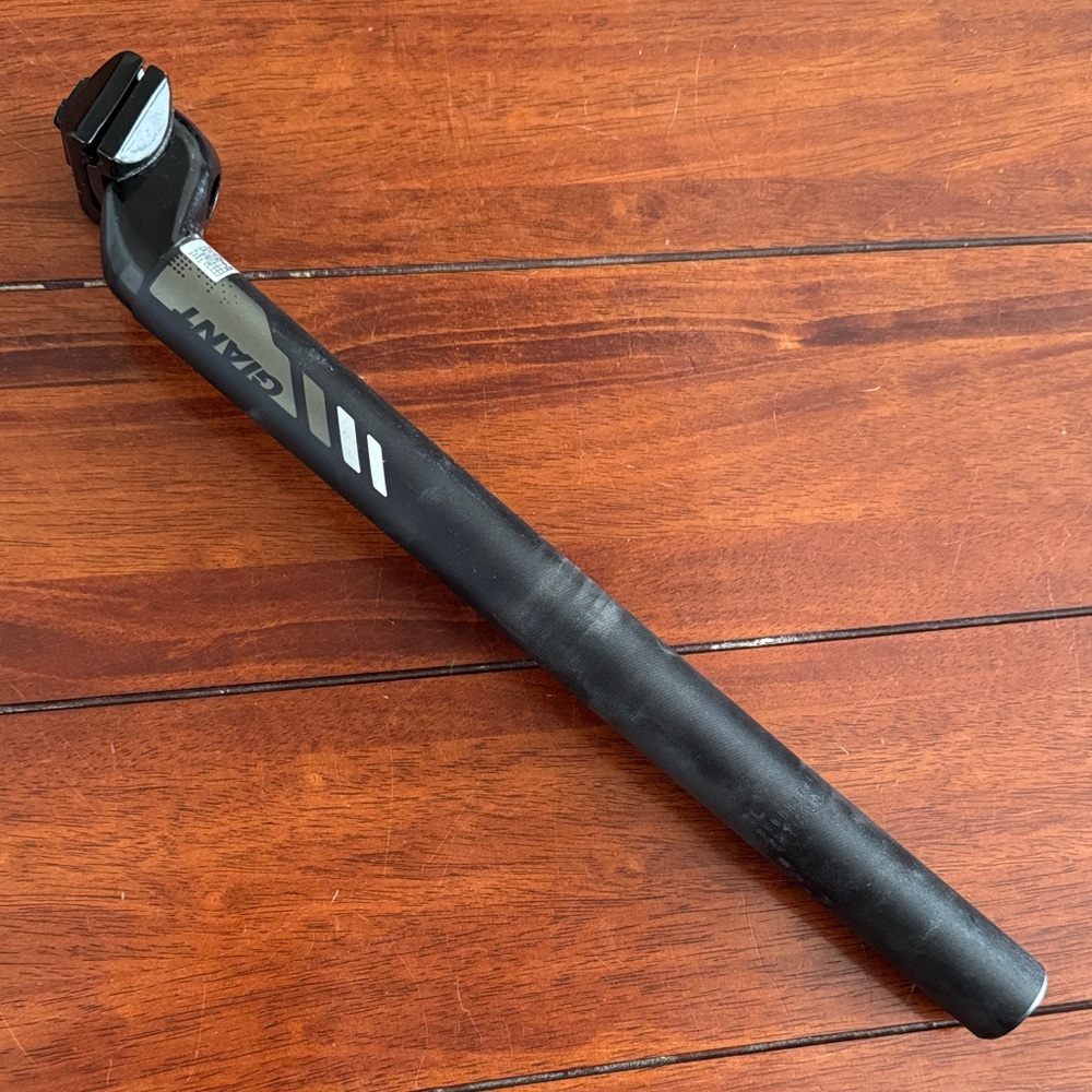 Giant - Seat Post - 30.9mm